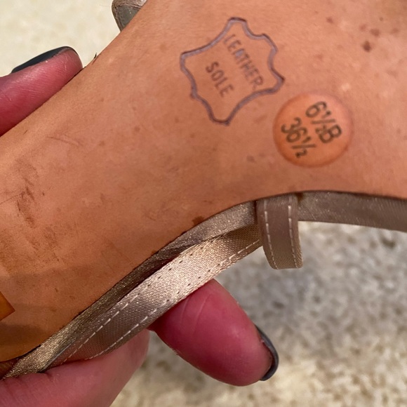 Sandals - Picture 3 of 3